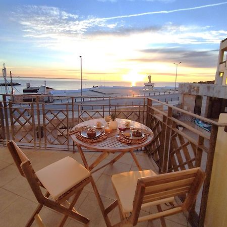 Potato Beach Apartment At Beach Front & Sea View Λάγος Εξωτερικό φωτογραφία