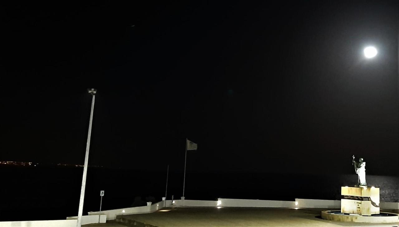 Potato Beach Apartment At Beach Front & Sea View Λάγος Εξωτερικό φωτογραφία